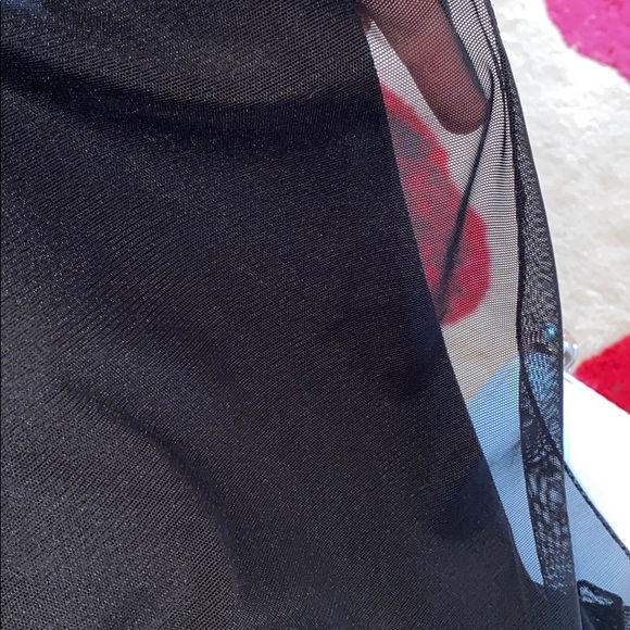 Dress - Picture 8 of 9